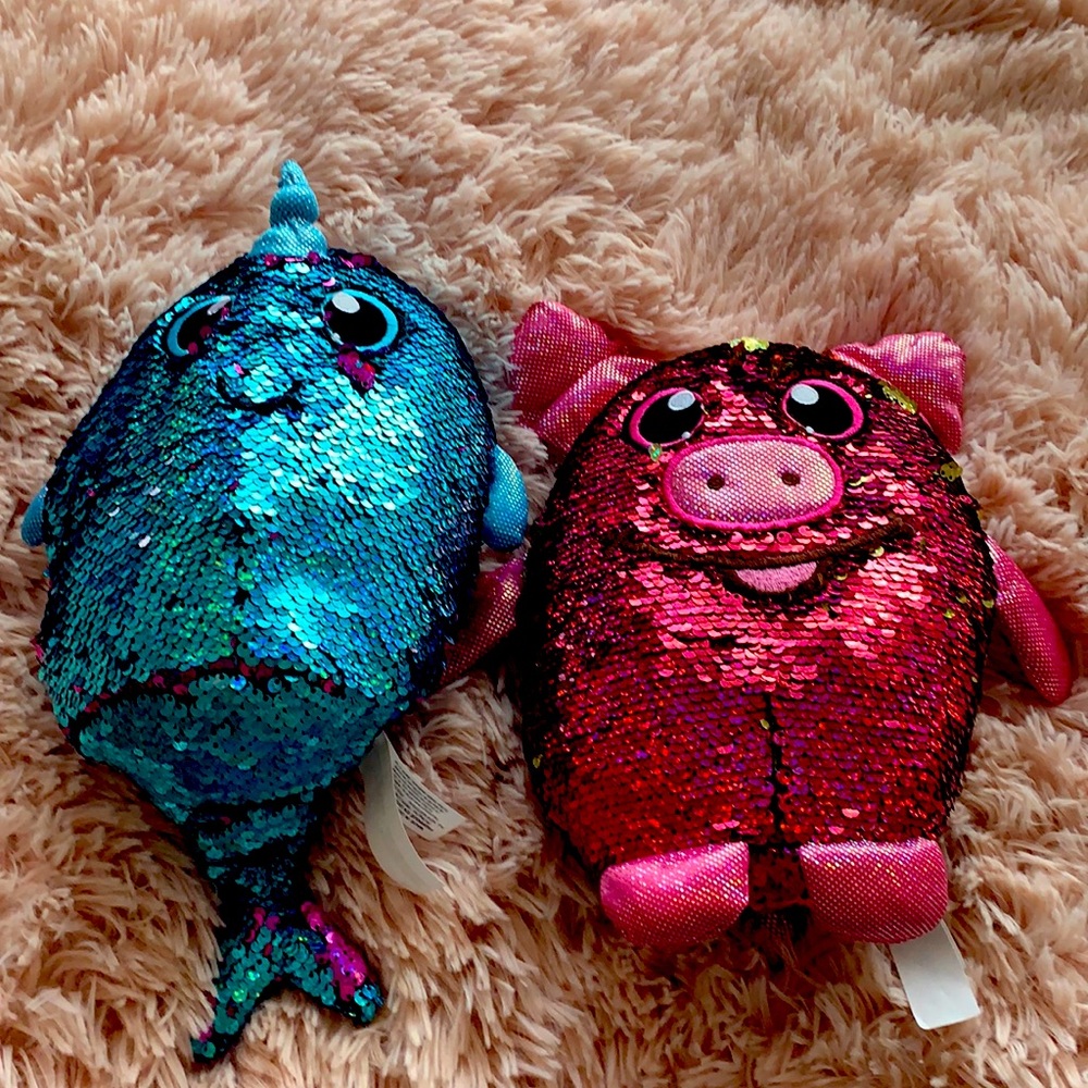 Two stuffies for kids